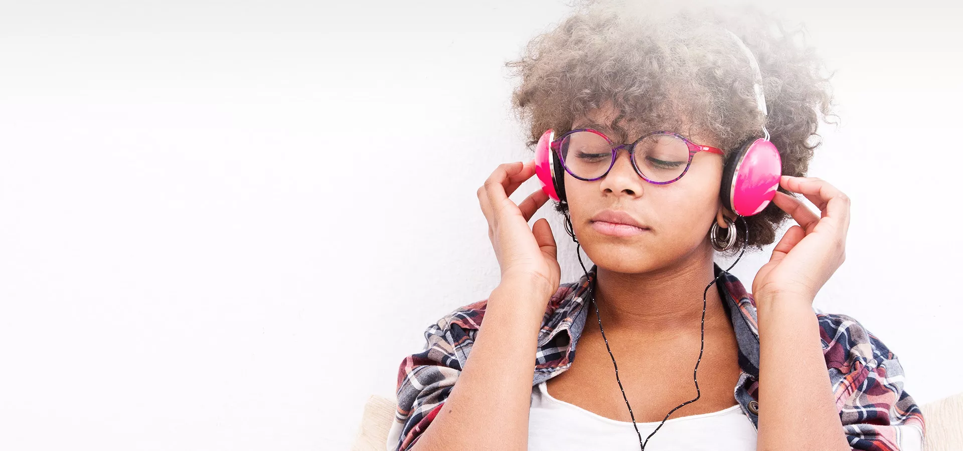 xintrobanner protect hearing 1920x900.jpgqh900alaes ESaw1920arevB1D3ahash6CBE108BF9D90D48F0746B82F21C87D9.pagespeed.ic .bhXg8iowAP